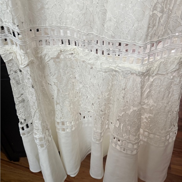 Ebony Bea 3X white hollowed lace dress - Picture 12 of 14